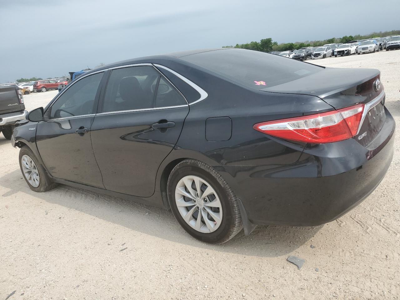 2016 TOYOTA CAMRY HYBR - Image 2