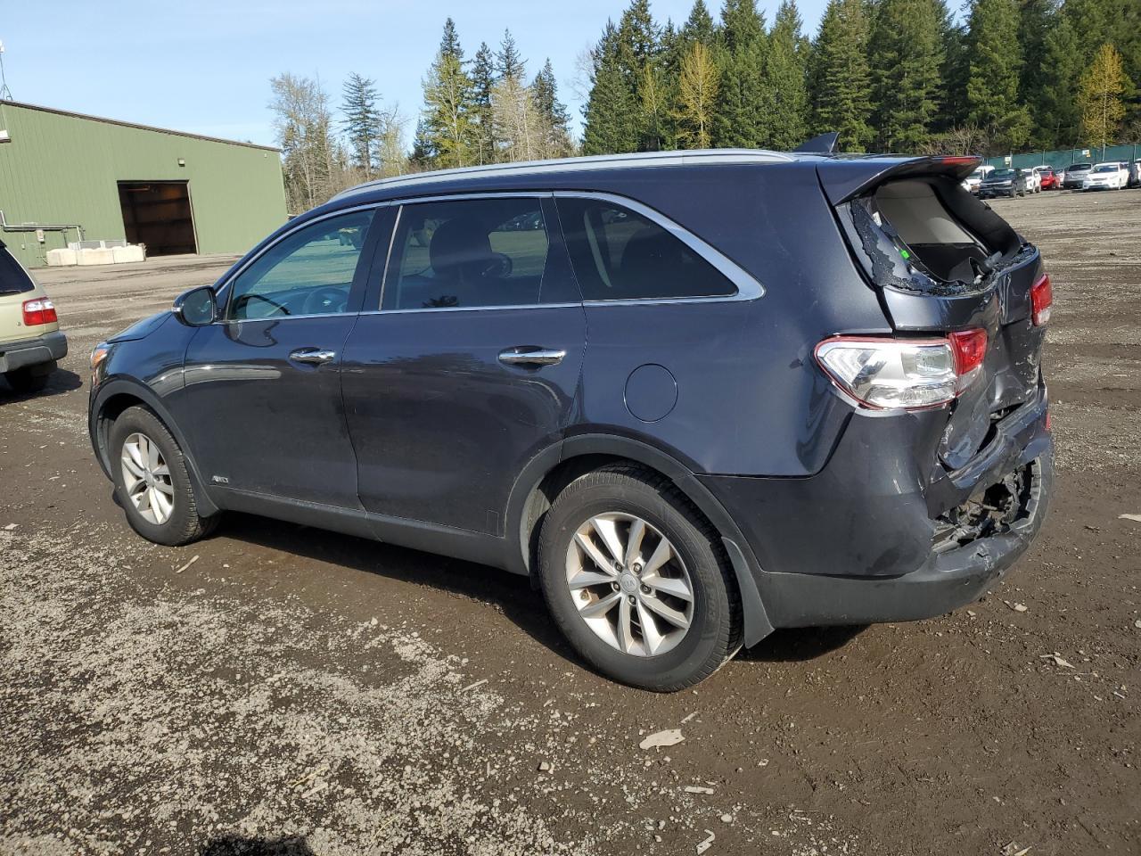 2017 KIA SORENTO LX - Image 2