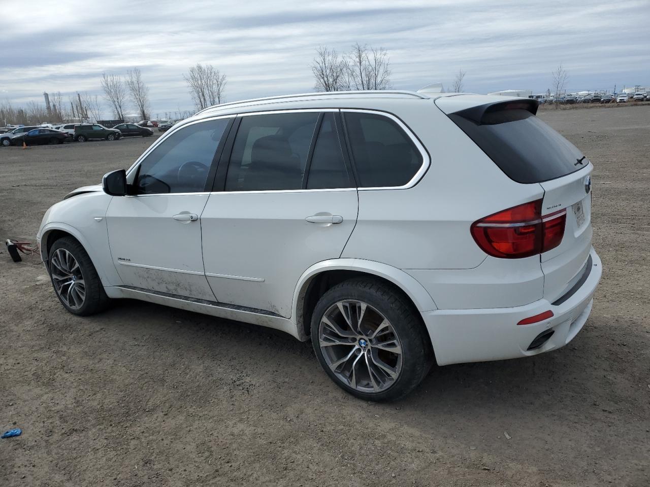 2011 BMW X5 XDRIVE5 - Фото 2