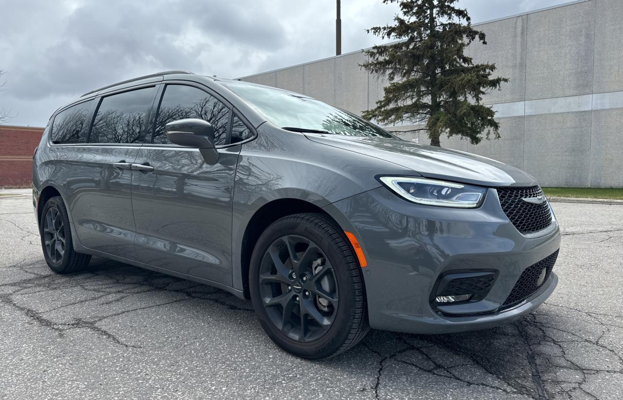 2022 CHRYSLER PACIFICA T