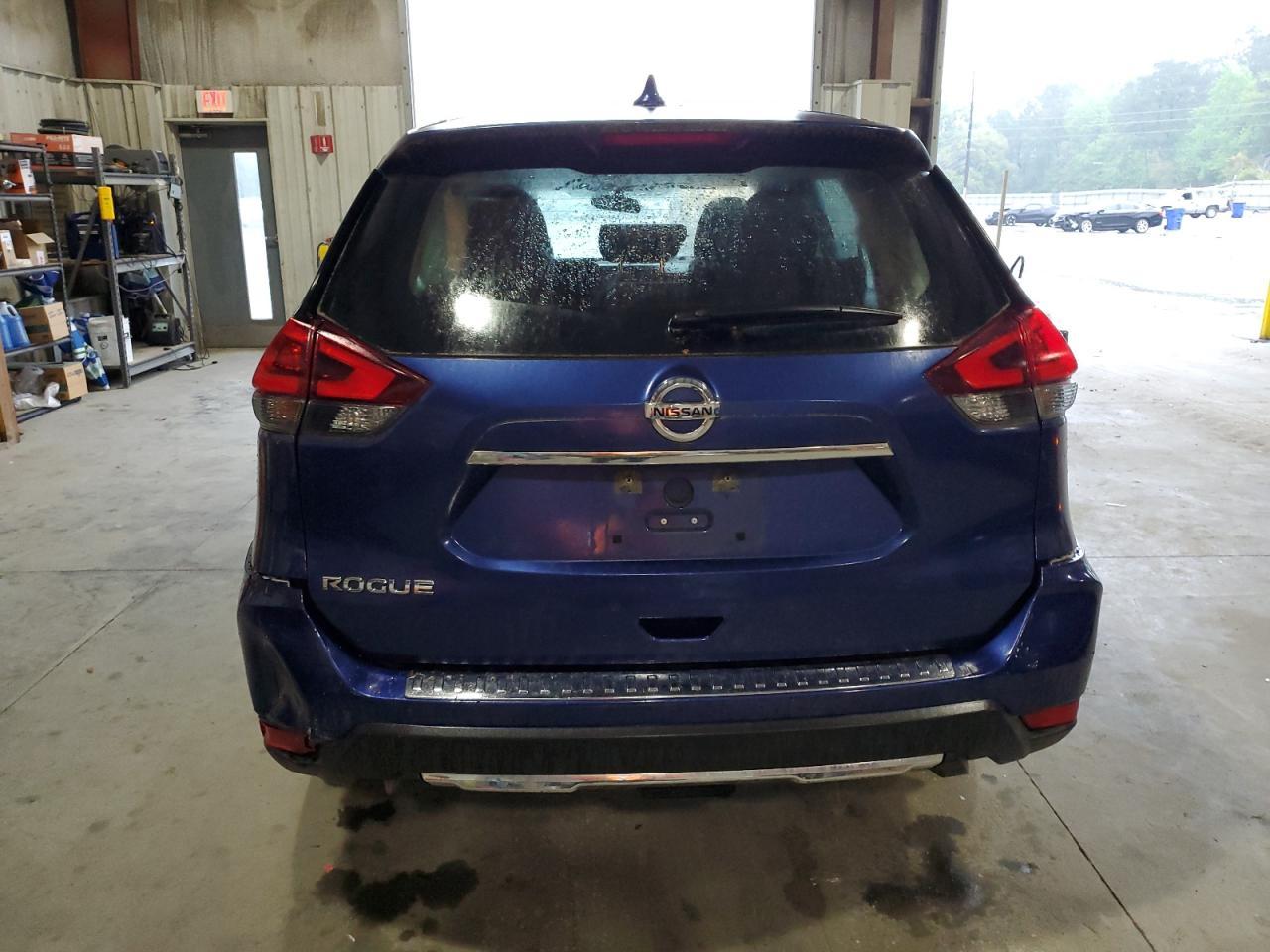 2018 NISSAN ROGUE S - Image 6