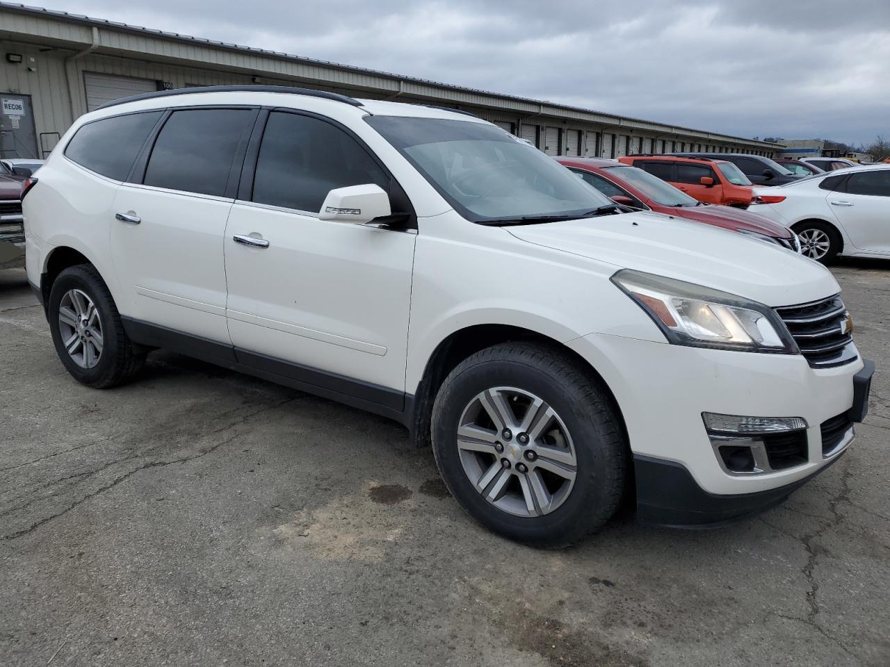 2015 CHEVROLET TRAVERSE L - Image 4