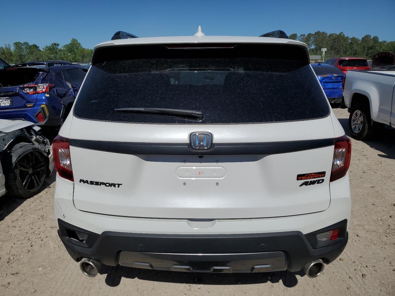 2023 HONDA PASSPORT T - Image 6
