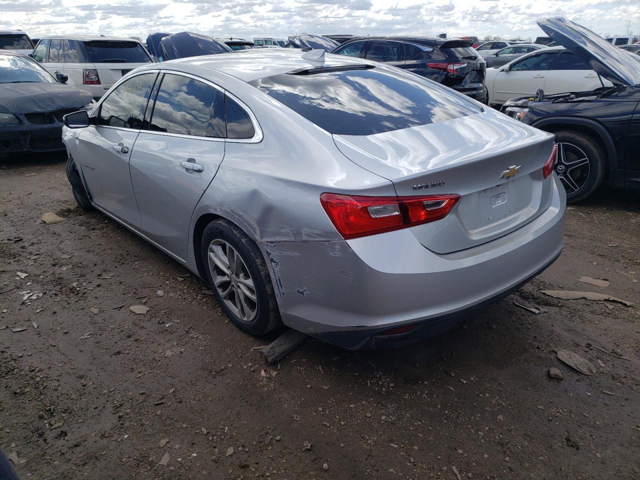 2017 CHEVROLET MALIBU LT - Image 2