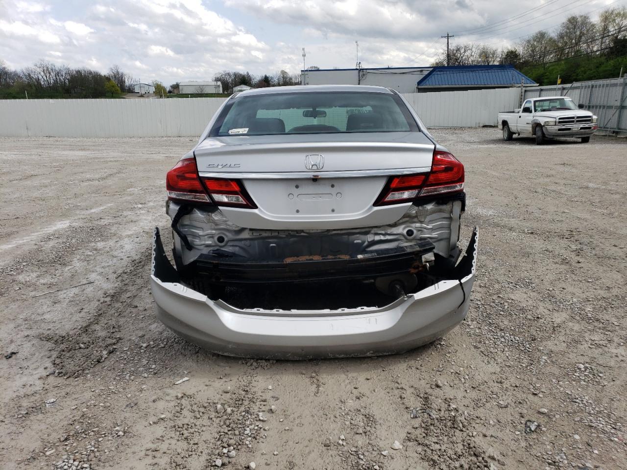 2015 HONDA CIVIC LX - Фото 6