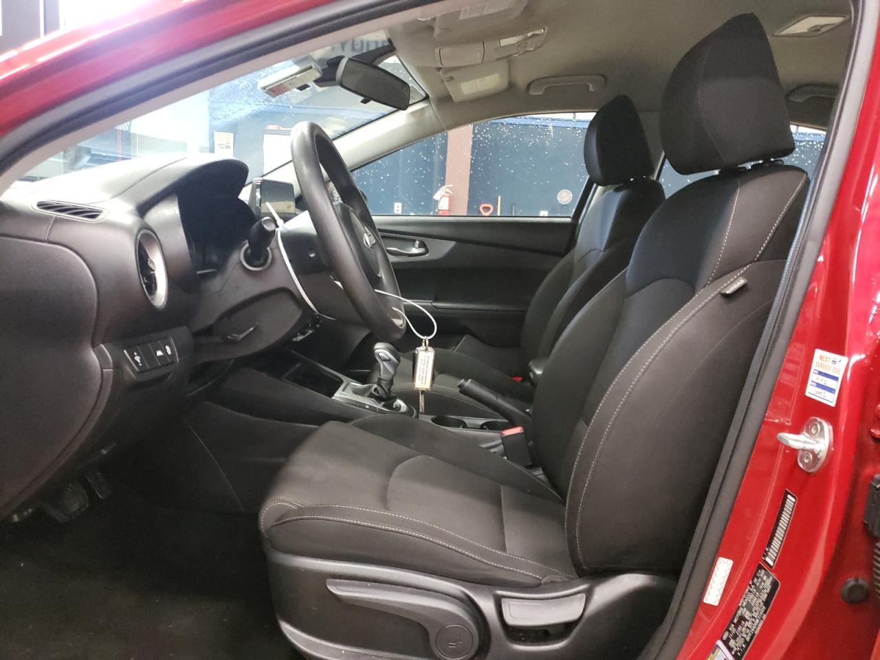 2021 KIA FORTE FE - Image 7