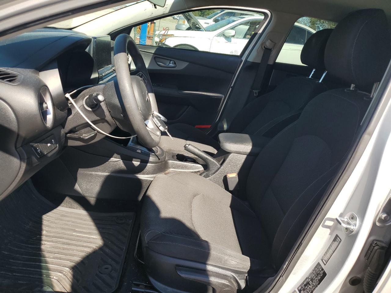 2020 KIA FORTE FE - Фото 7