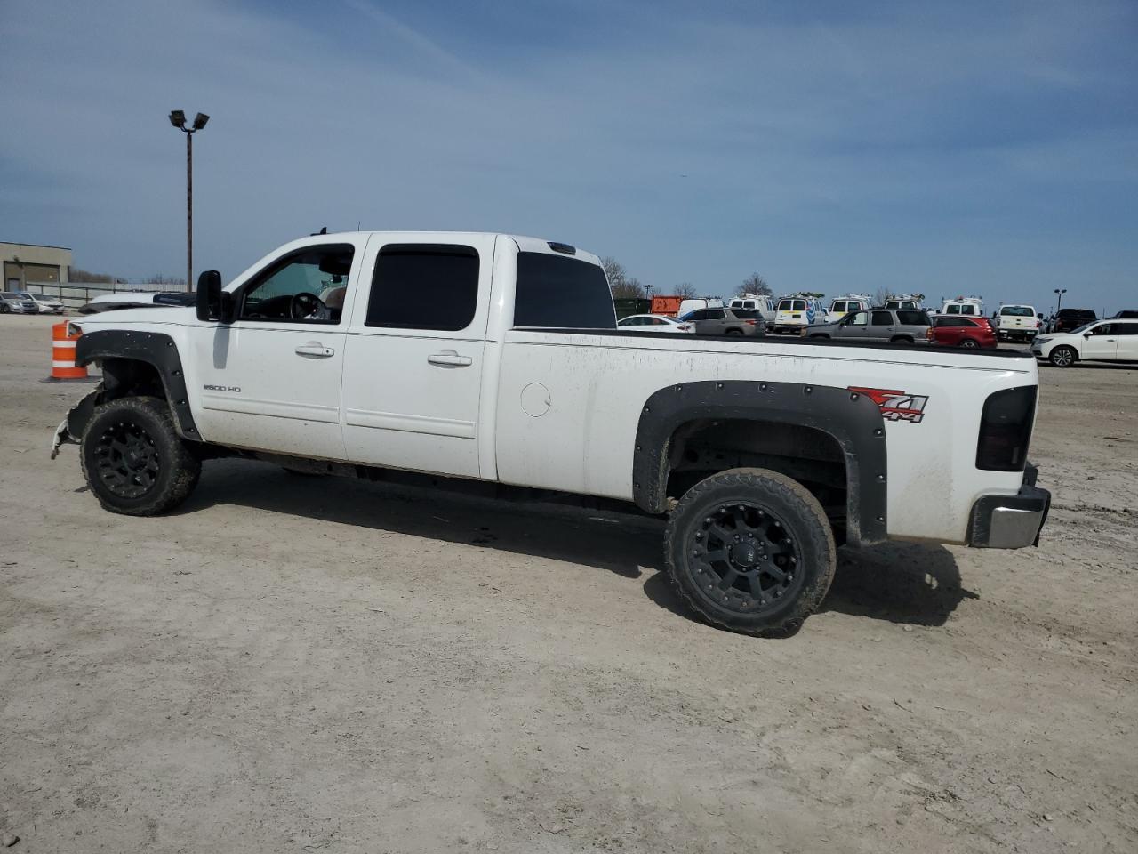 2012 CHEVROLET SILVERADO - Фото 2