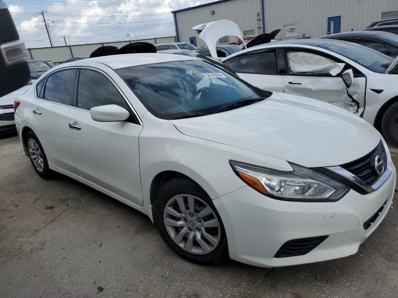 2018 NISSAN ALTIMA 2.5 - Image 4