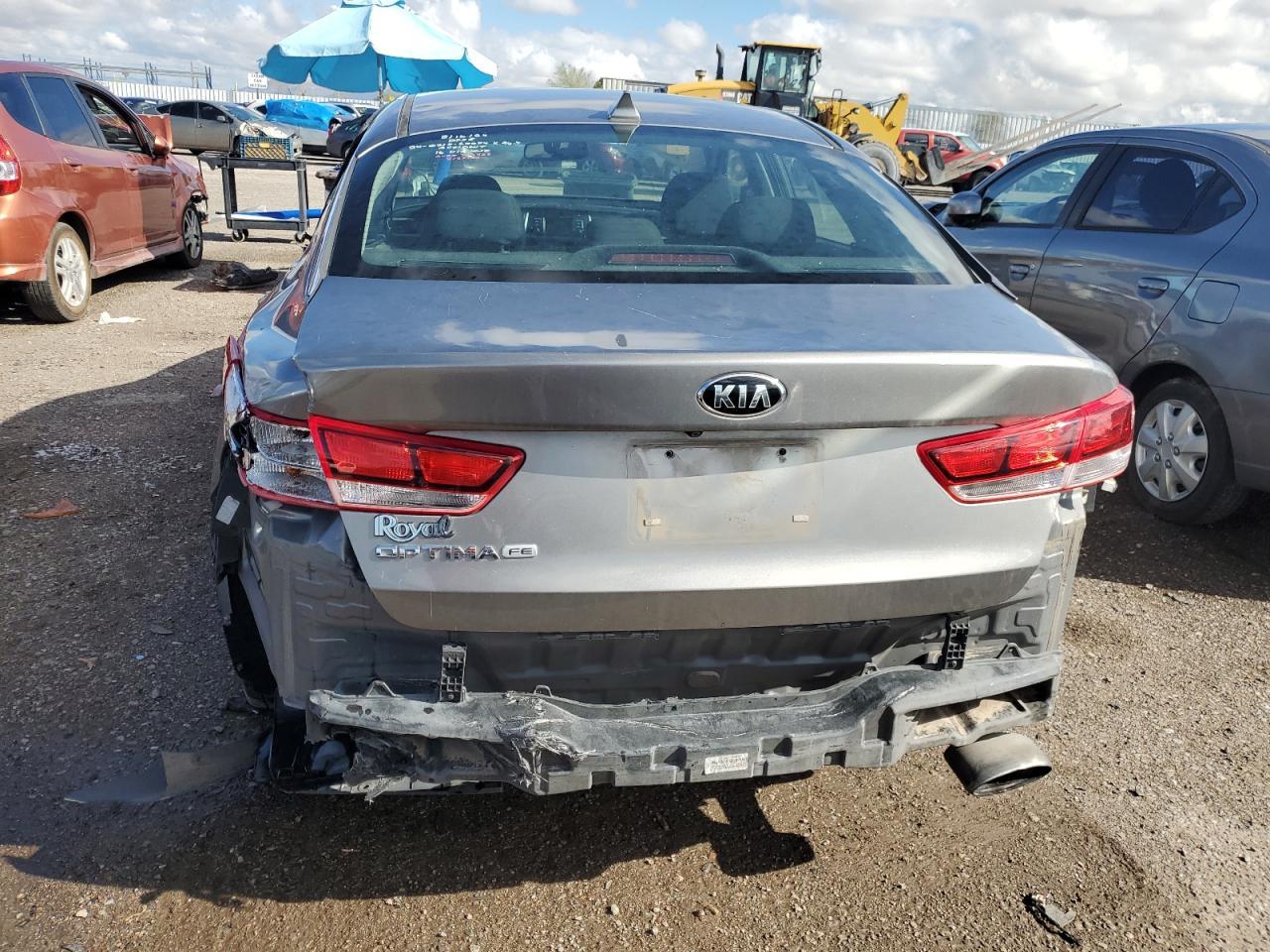 2016 KIA OPTIMA LX - Фото 6