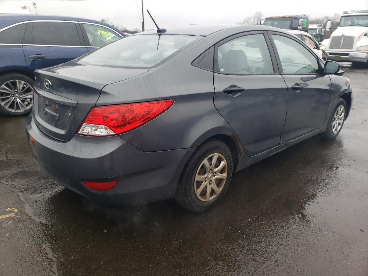 2012 HYUNDAI ACCENT GLS - Image 3