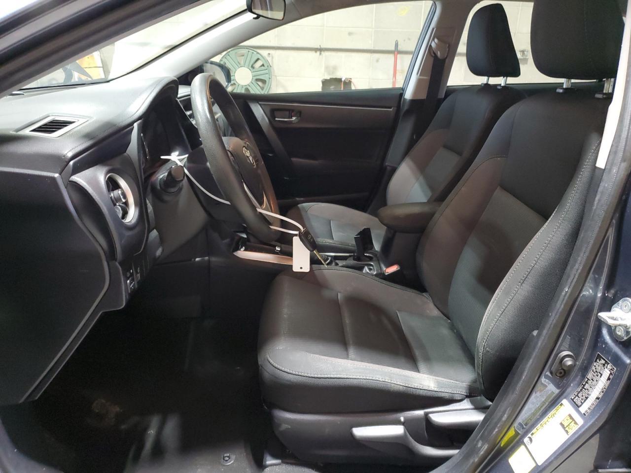 2019 TOYOTA COROLLA L - Фото 7
