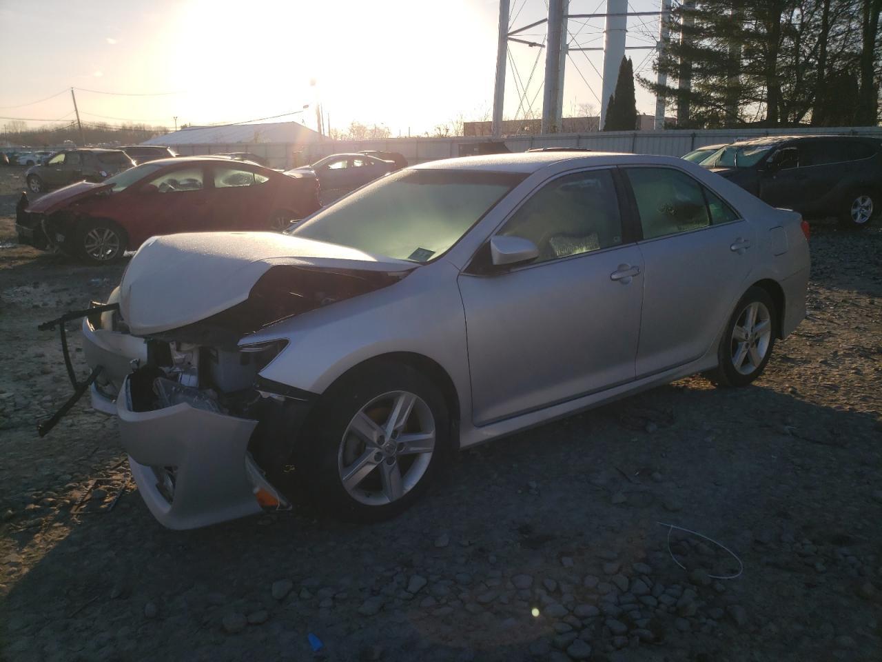 2014 TOYOTA CAMRY L car image