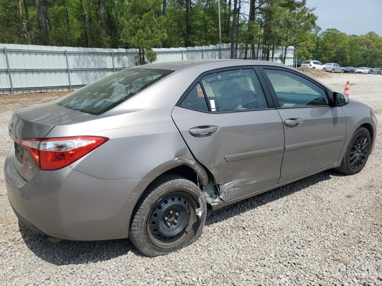 2015 TOYOTA COROLLA L - Image 3