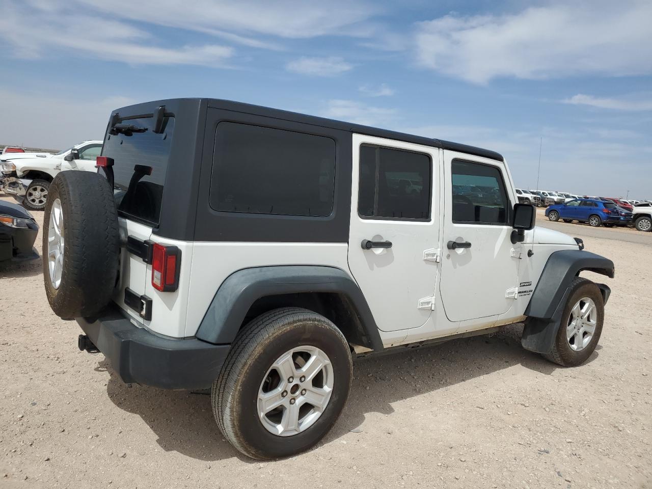 2015 JEEP WRANGLER U - Image 3