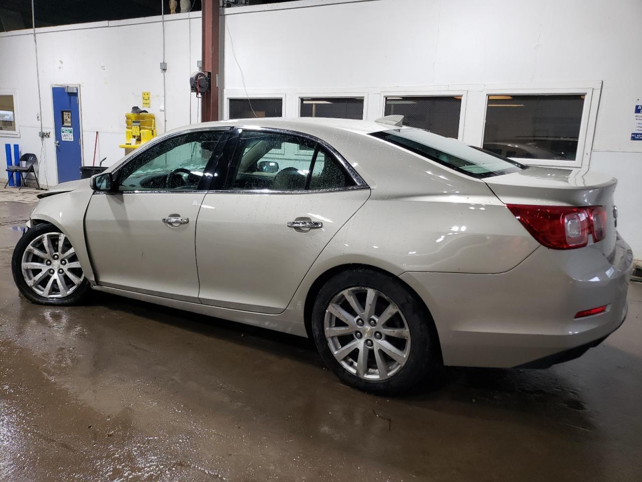 2015 CHEVROLET MALIBU LTZ - Фото 2