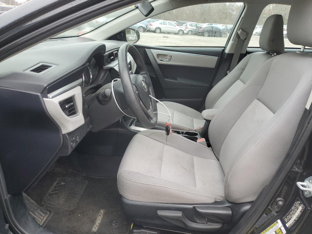 2014 TOYOTA COROLLA L - Фото 7