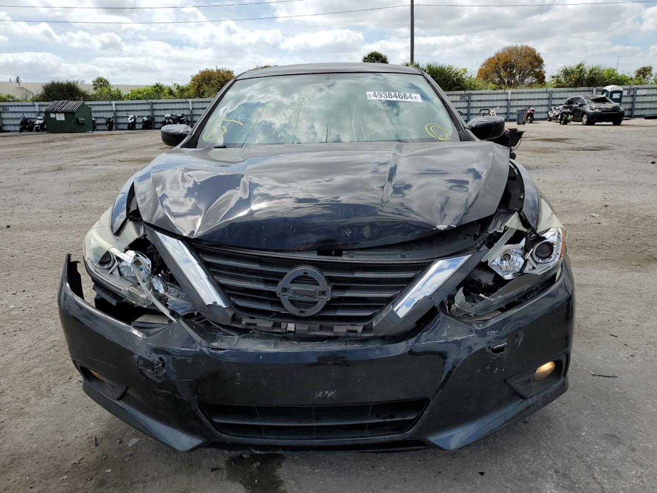 2017 NISSAN ALTIMA 2.5 - Фото 5