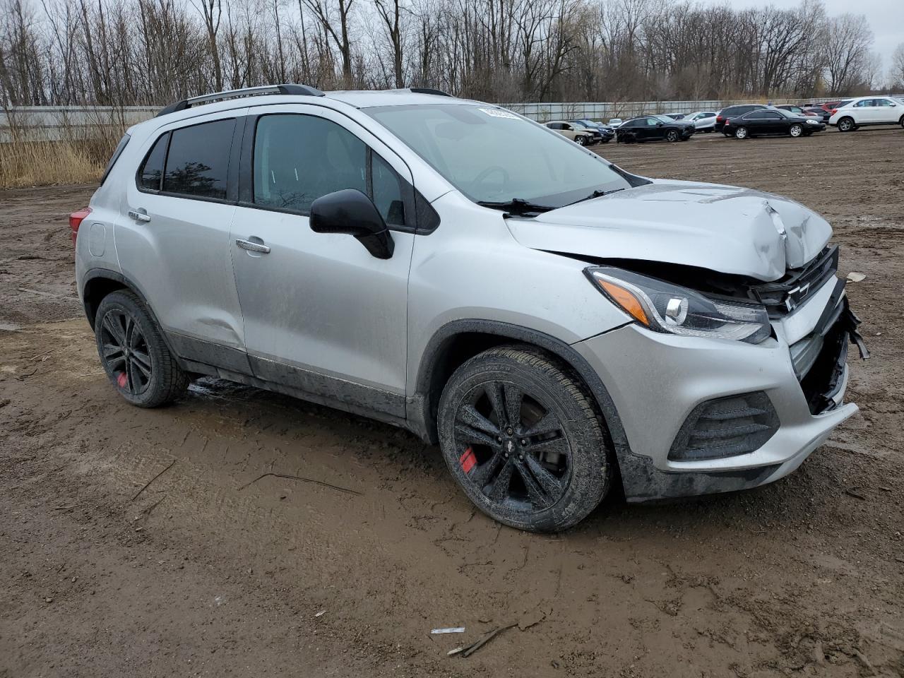 2018 CHEVROLET TRAX 1LT - Image 4