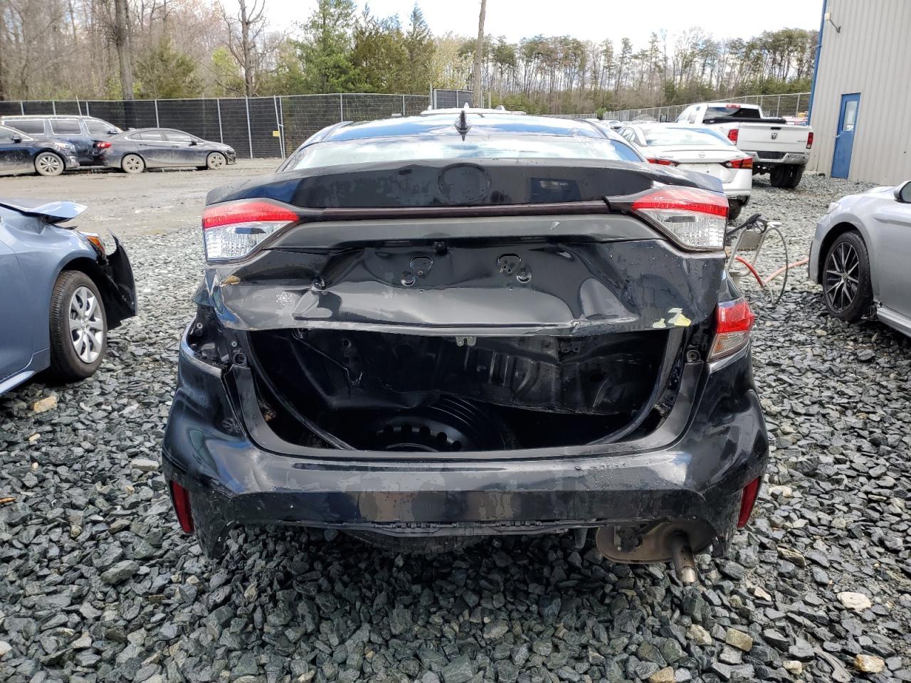 2020 TOYOTA COROLLA LE - Фото 6