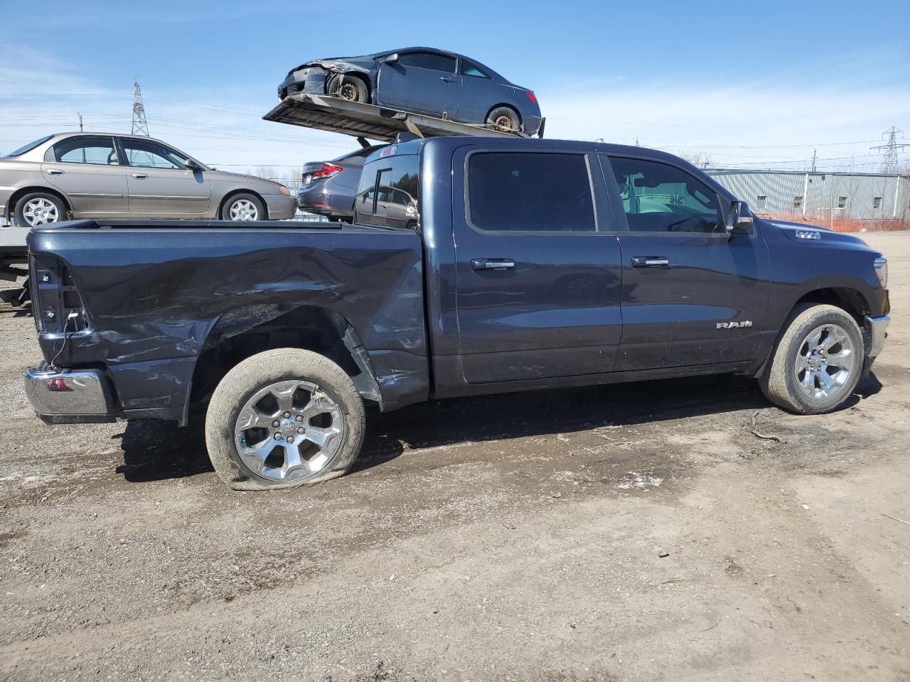2019 RAM 1500 BIG H - Фото 3