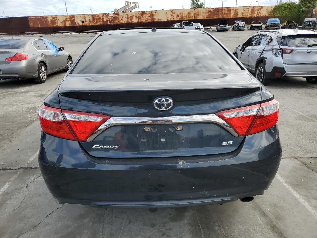 2016 TOYOTA CAMRY LE - Фото 6