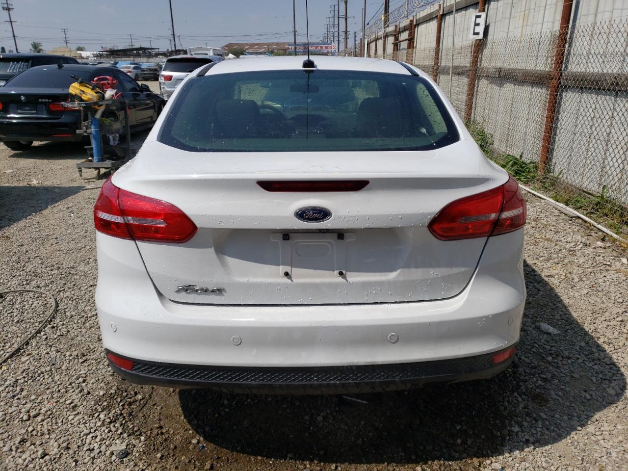 2016 FORD FOCUS SE - Image 6