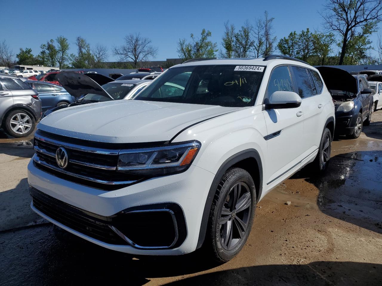 2021 VOLKSWAGEN ATLAS SE car image