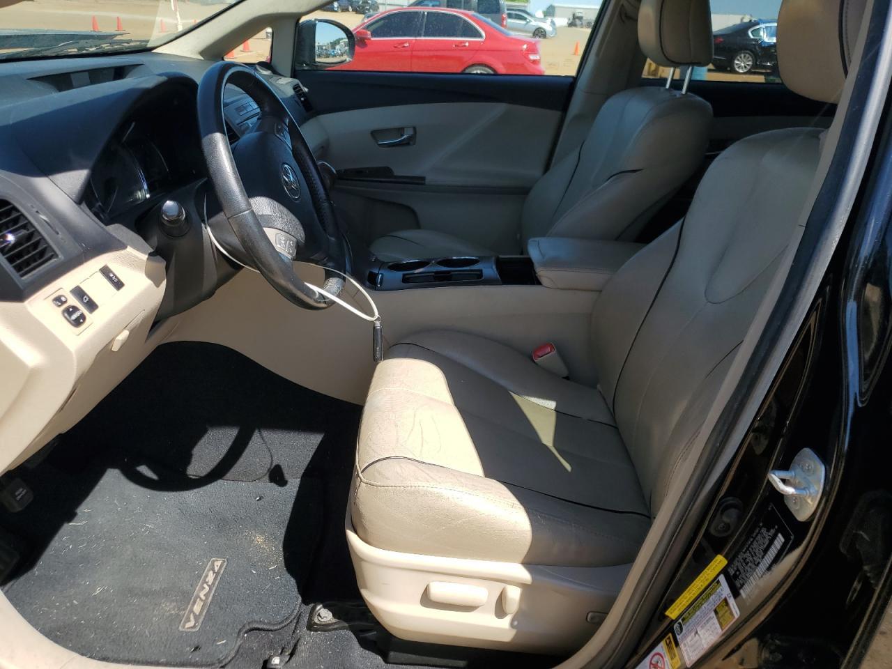 2011 TOYOTA VENZA - Фото 7