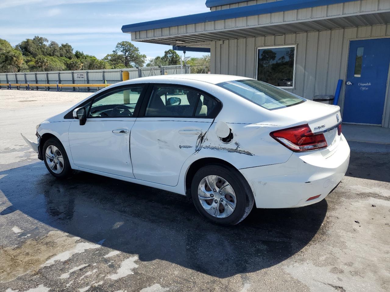 2015 HONDA CIVIC LX - Фото 2