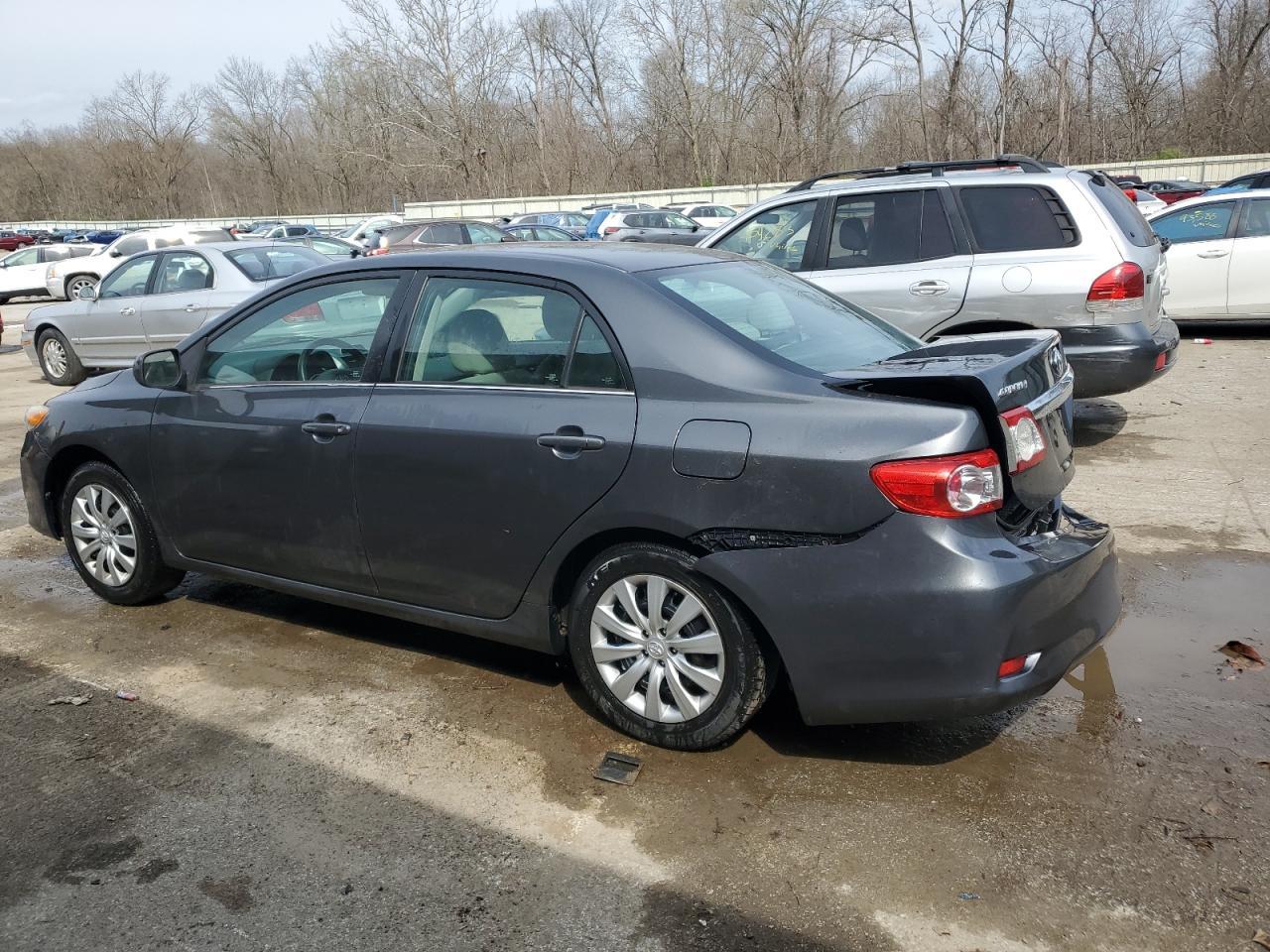 2013 TOYOTA COROLLA BA - Фото 2
