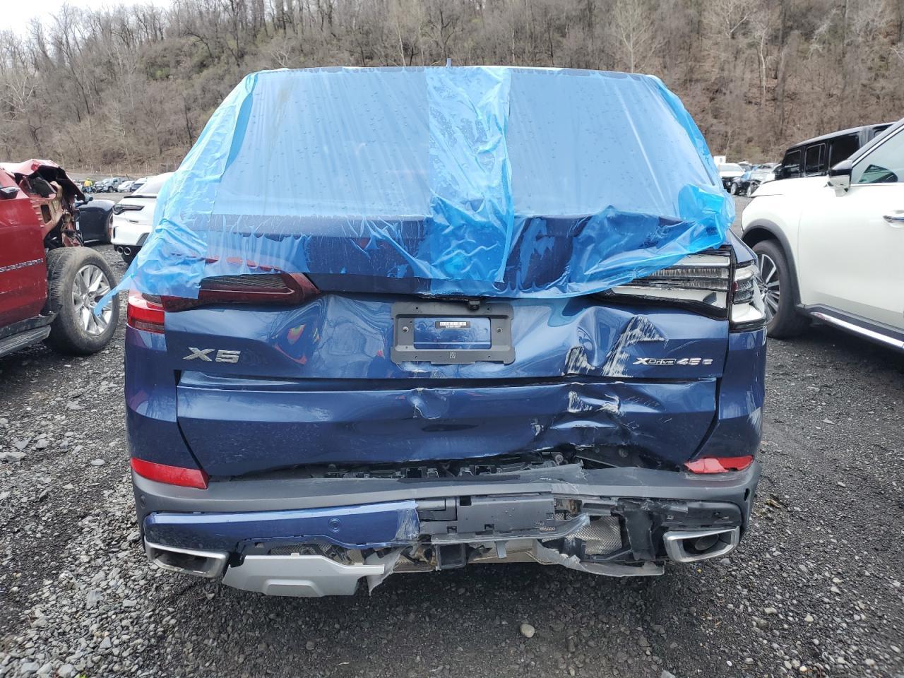 2022 BMW X5 XDRIVE4 - Фото 6