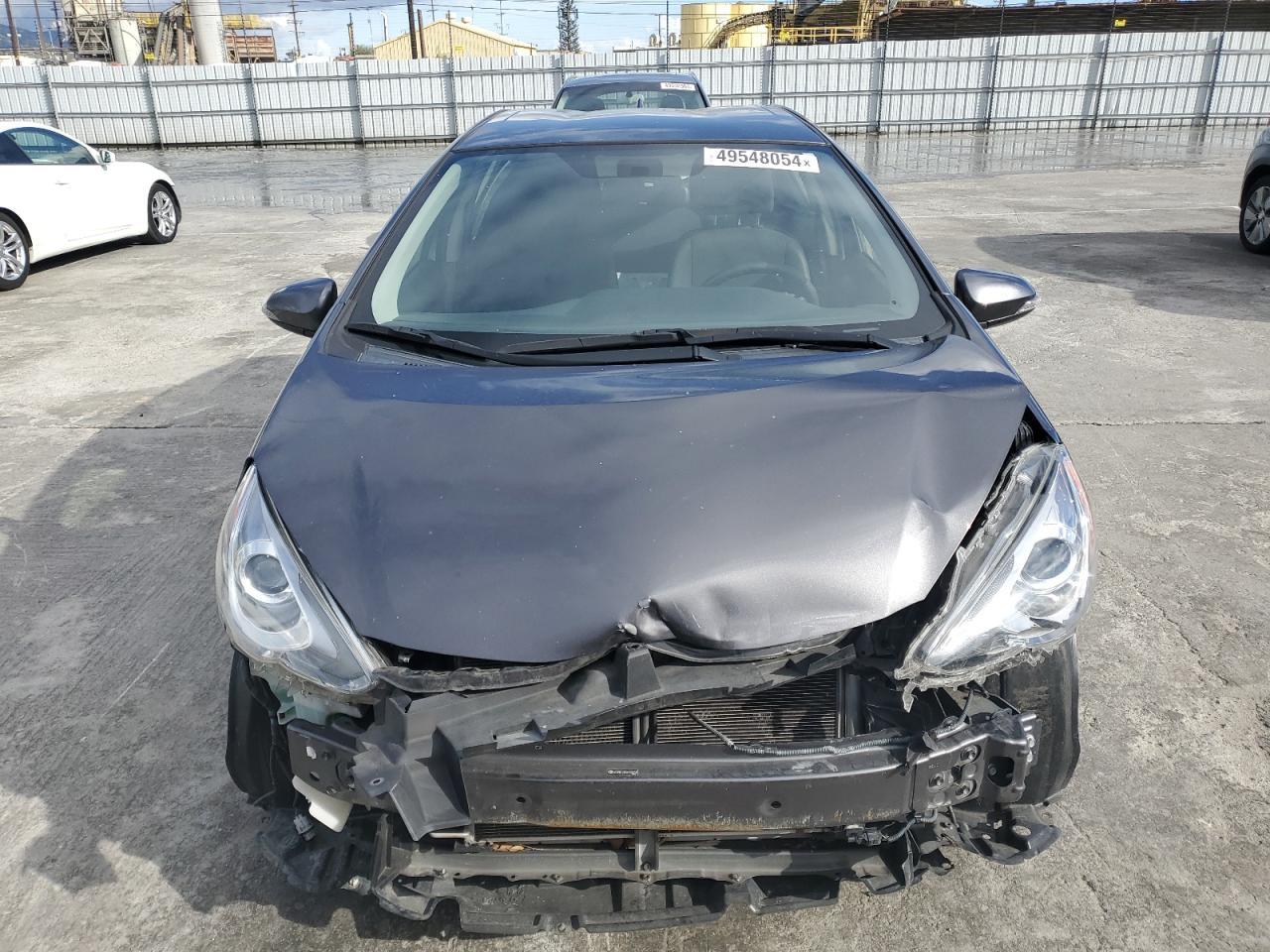 2016 TOYOTA PRIUS C - Image 5