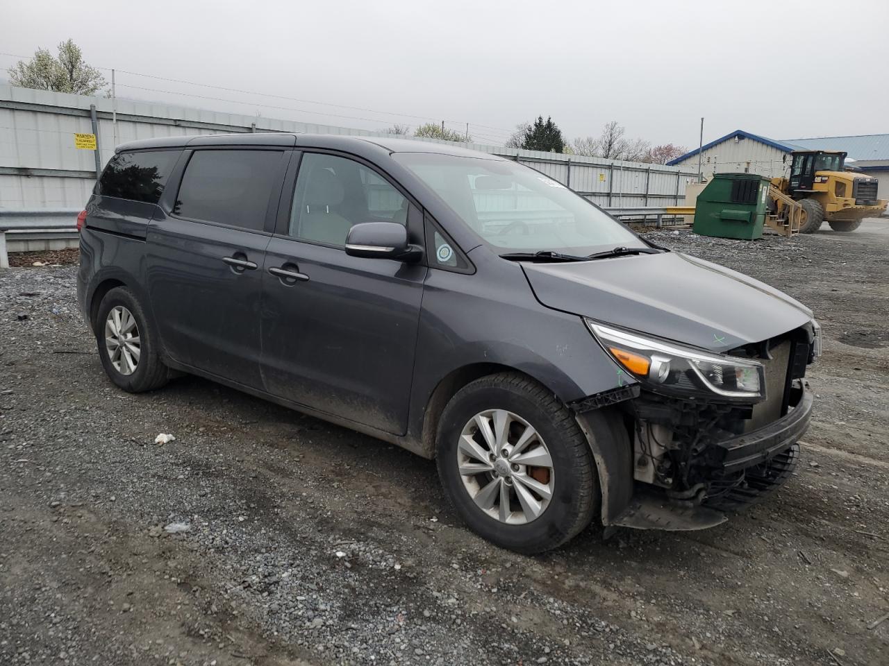 2017 KIA SEDONA LX - Фото 4