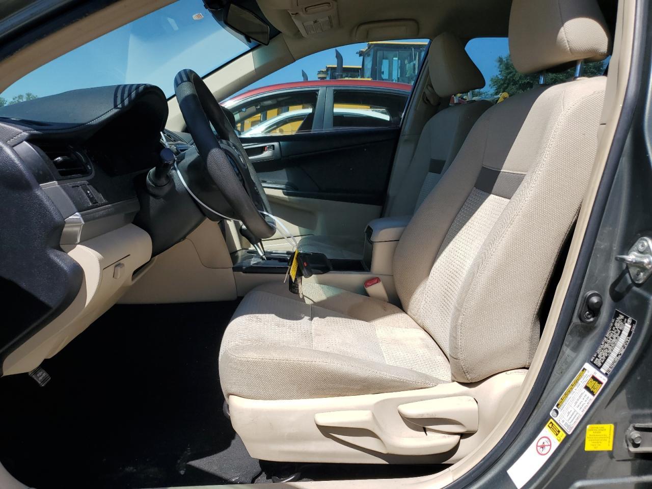 2014 TOYOTA CAMRY L - Фото 7