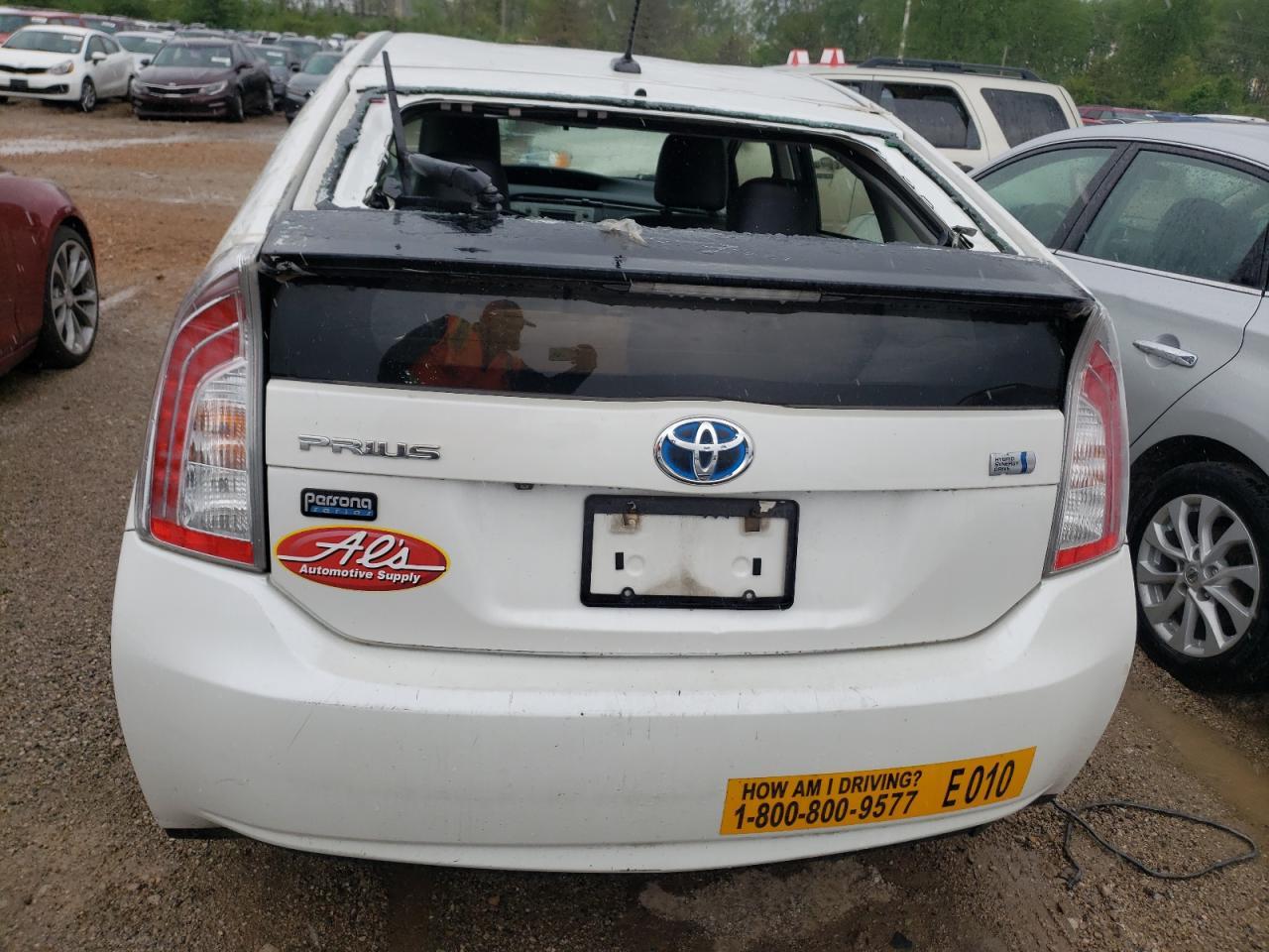2013 TOYOTA PRIUS - Image 6