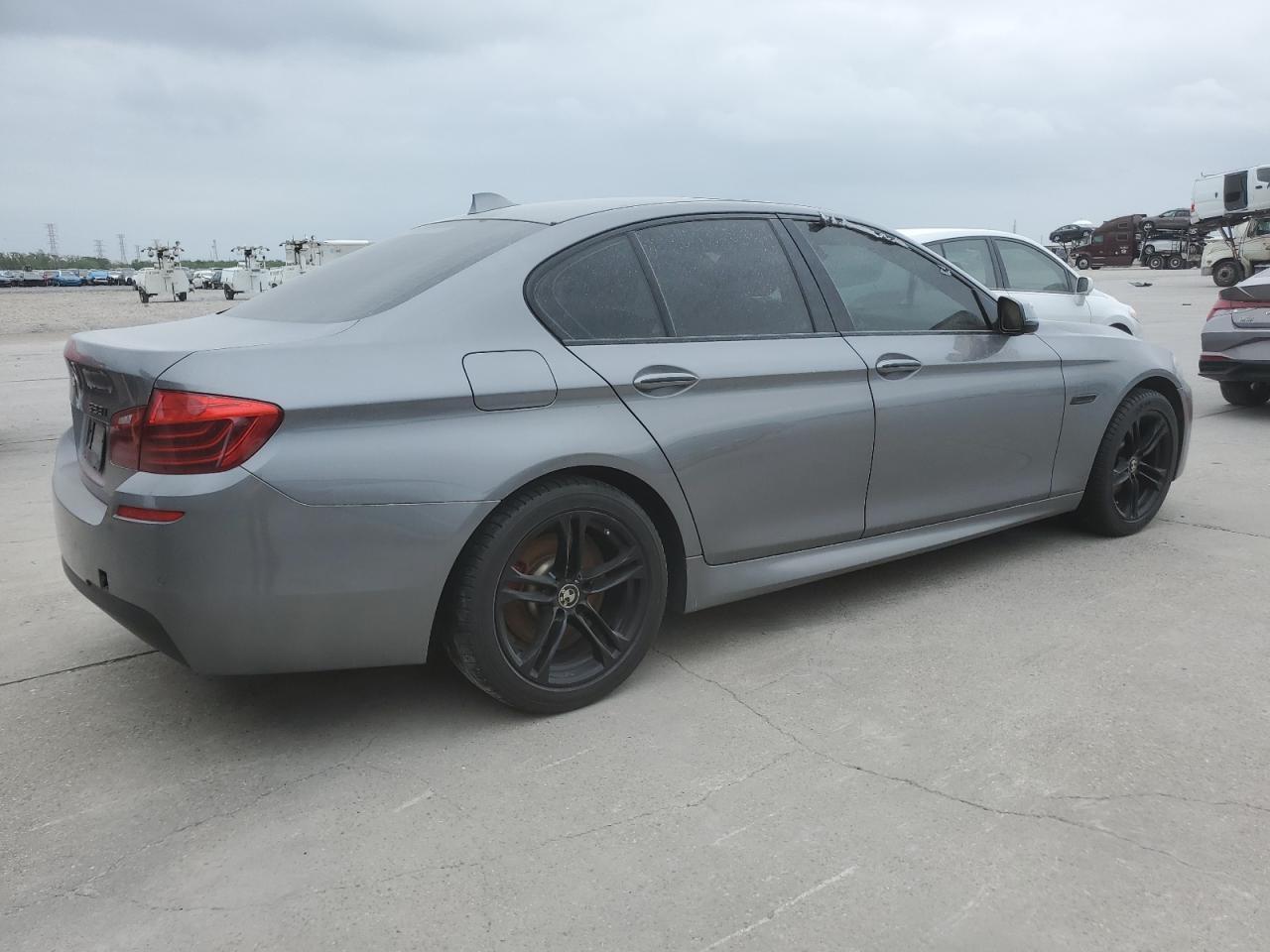 2016 BMW 528 I - Фото 3