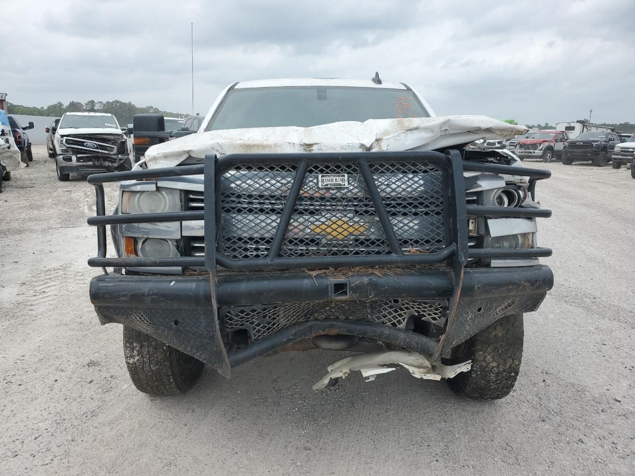2016 CHEVROLET SILVERADO - Фото 5