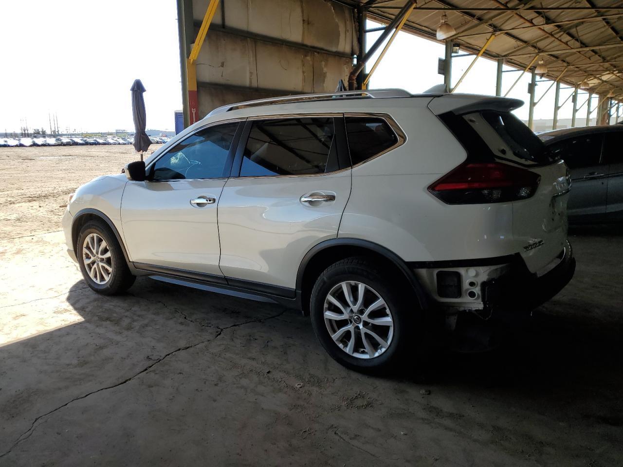 2017 NISSAN ROGUE S - Фото 2