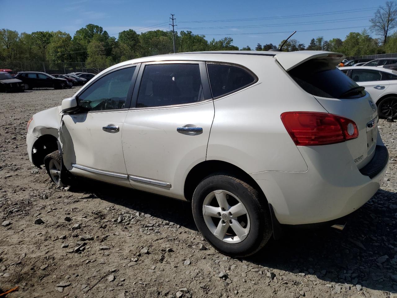 2013 NISSAN ROGUE S - Image 2