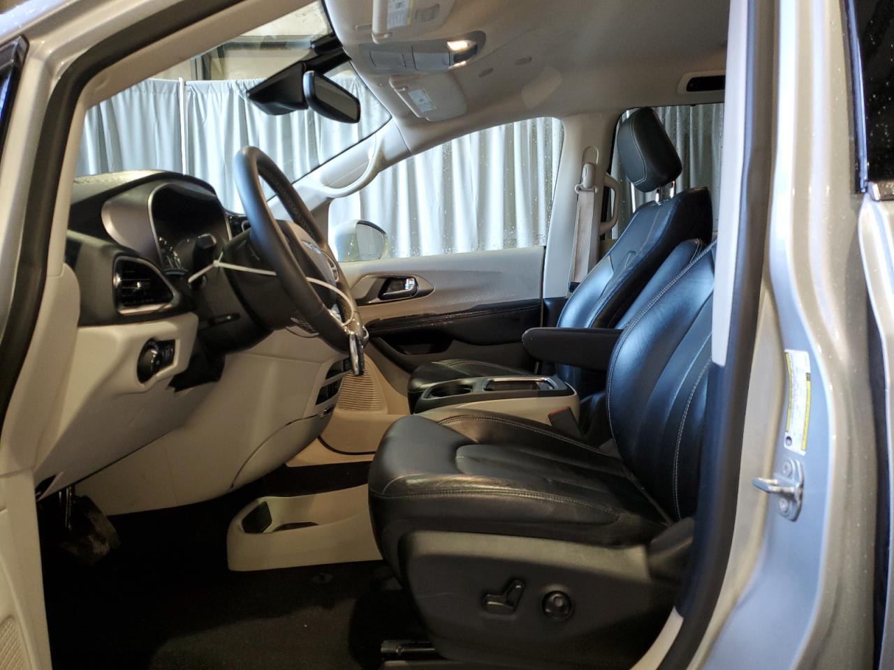 2022 CHRYSLER PACIFICA T - Image 7