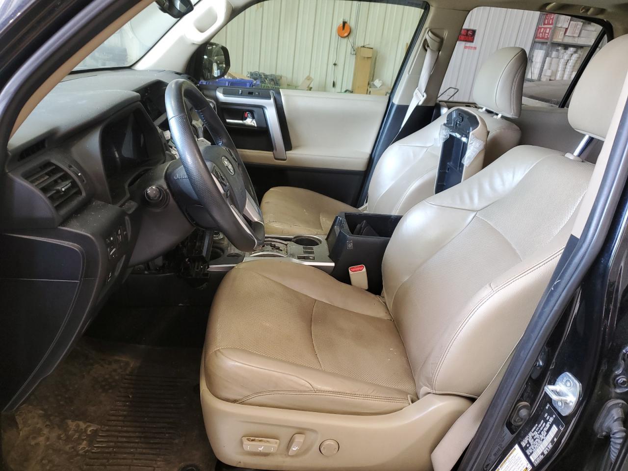 2018 TOYOTA 4RUNNER SR - Image 7