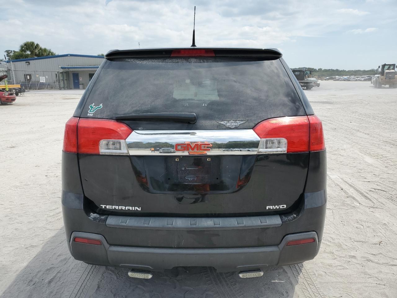 2012 GMC TERRAIN SL - Image 6