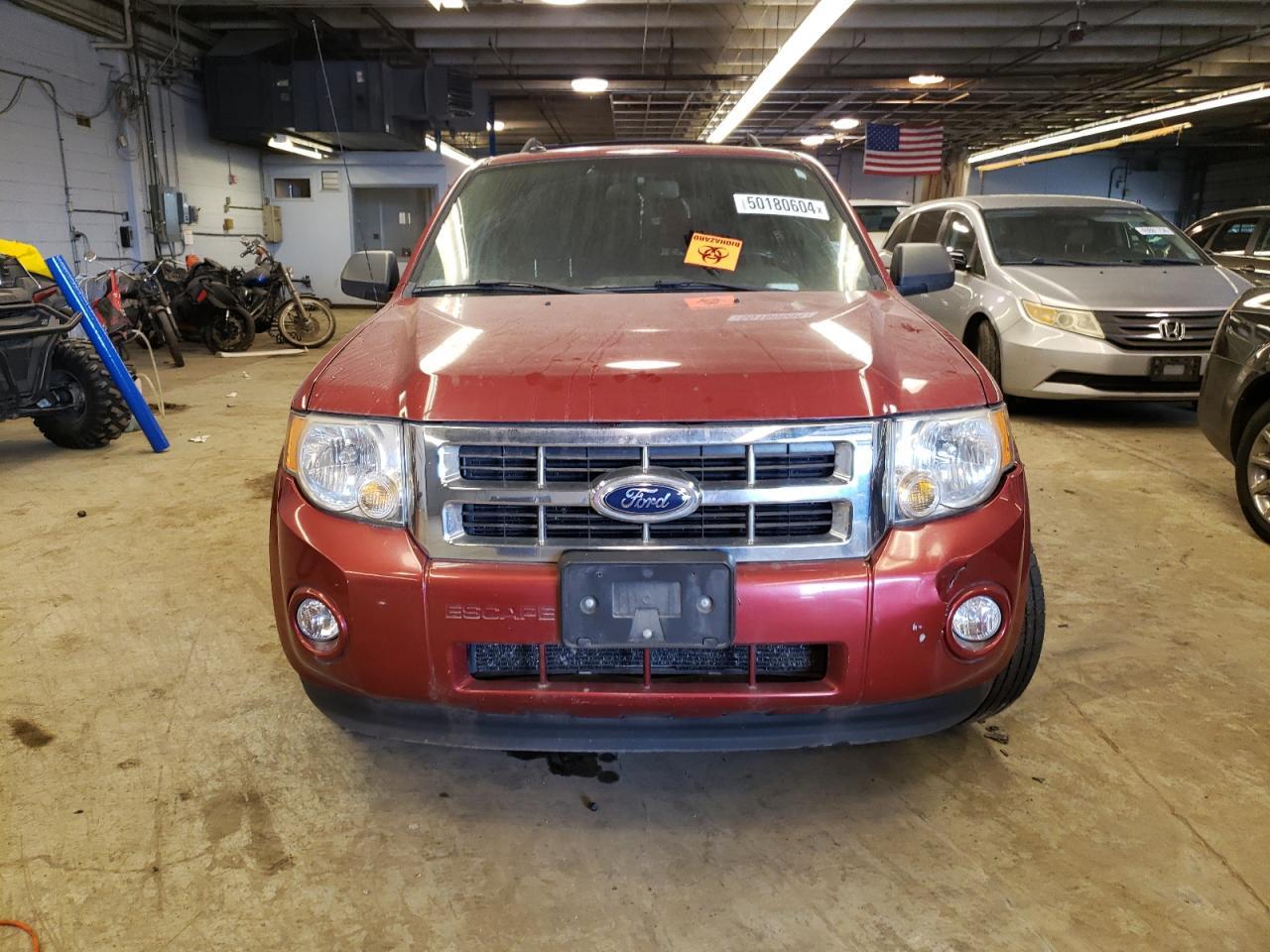2012 FORD ESCAPE XLT - Фото 5
