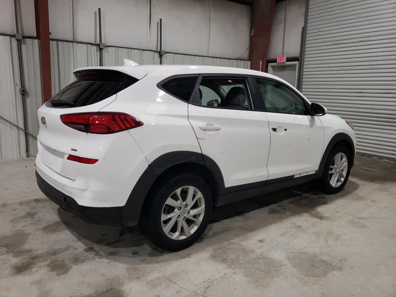 2019 HYUNDAI TUCSON SE - Фото 3