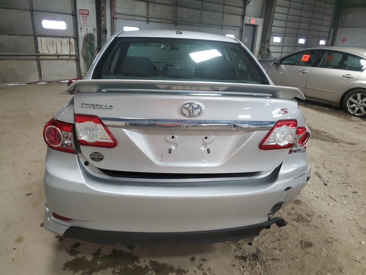 2013 TOYOTA COROLLA BA - Image 6