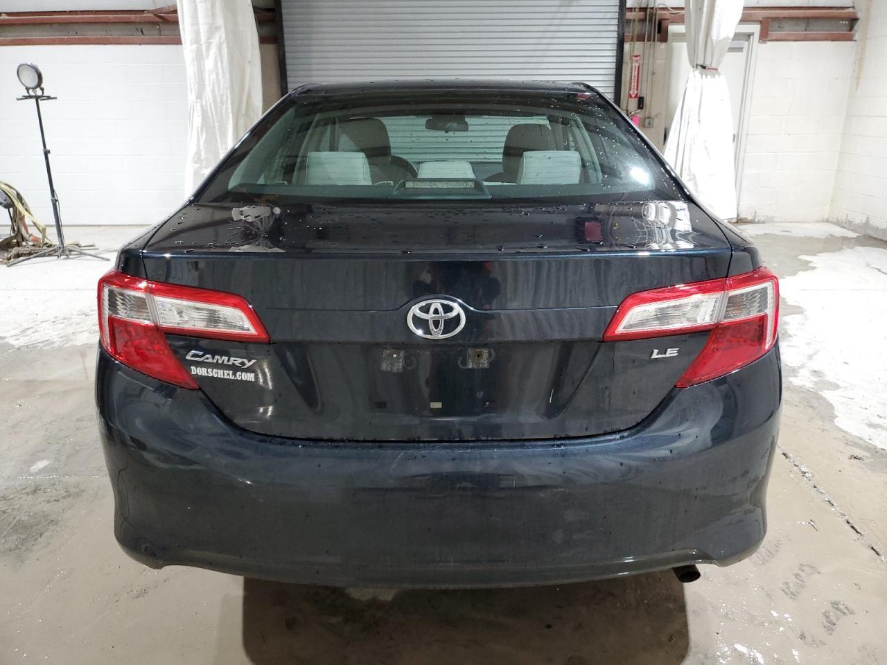 2013 TOYOTA CAMRY L - Фото 6
