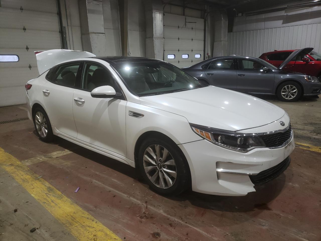 2016 KIA OPTIMA EX - Image 4
