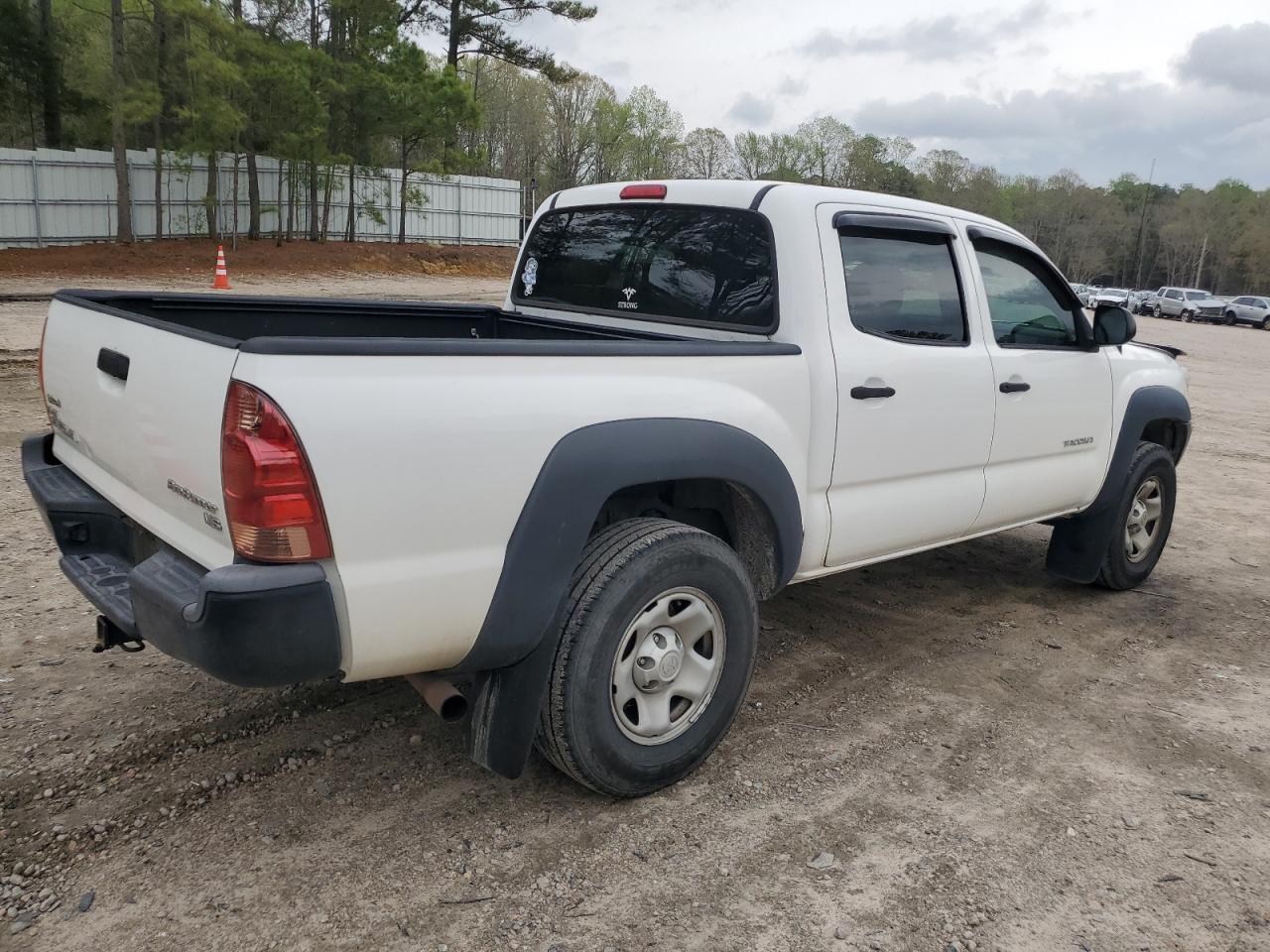 2013 TOYOTA TACOMA DOU - Фото 3
