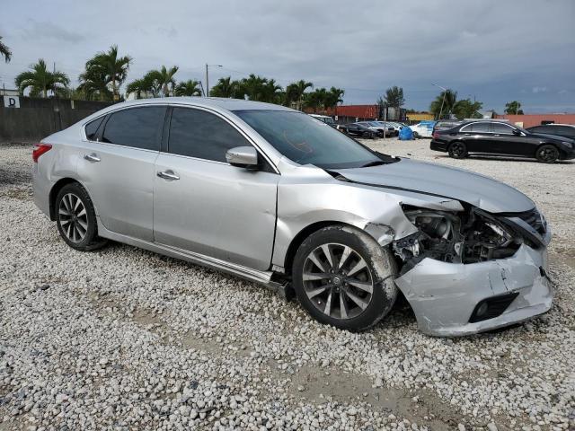 2016 Nissan Altima 2.5 - Фото 4